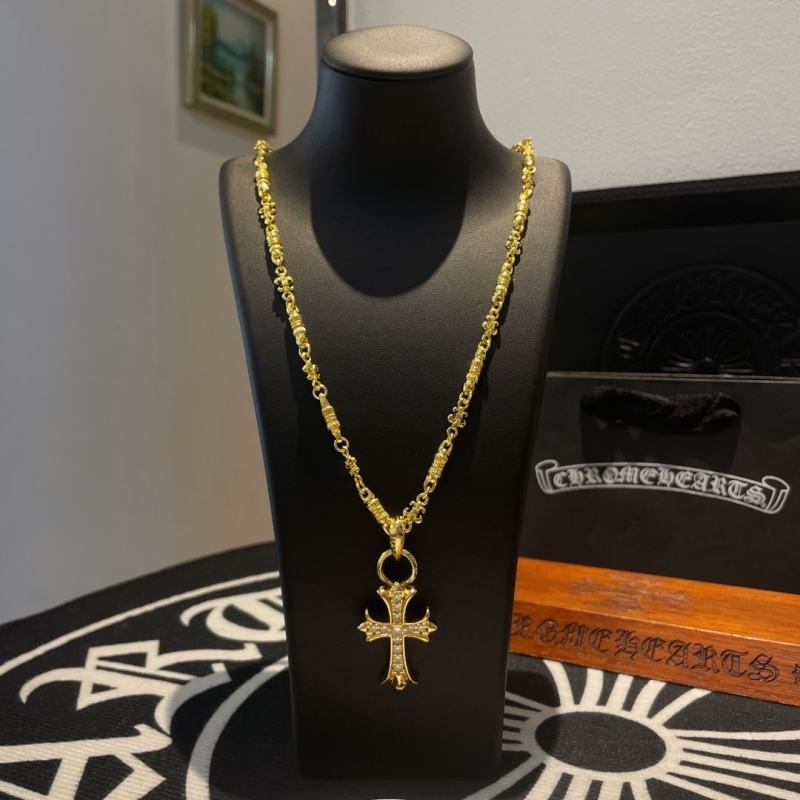 Ch**me He**ts necklaces